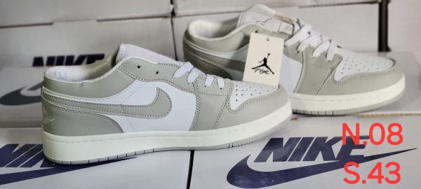 1:1 Nike Shoe Size 43